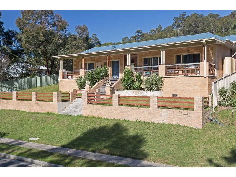 3 Read Place, Teralba NSW 2284