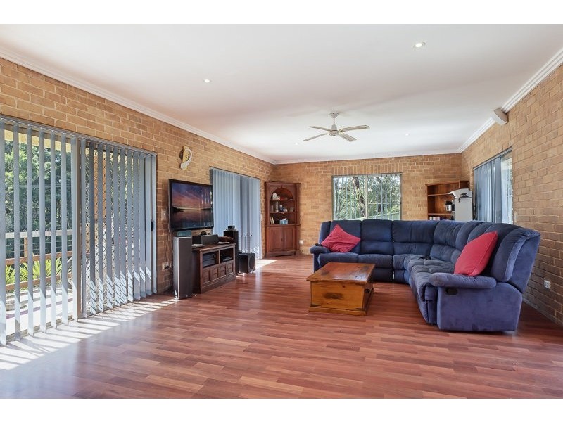 3 Read Place, Teralba NSW 2284