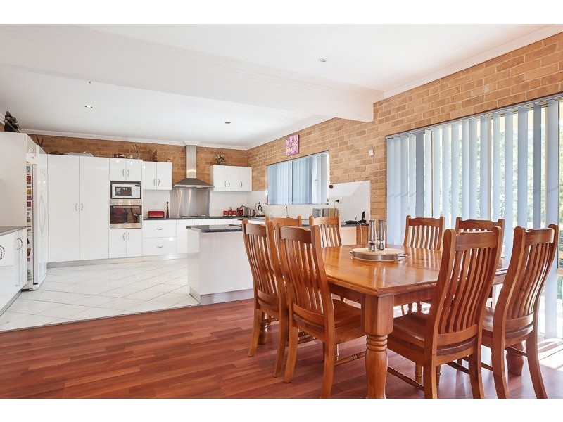 3 Read Place, Teralba NSW 2284