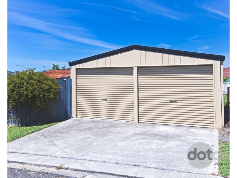 77 Medcalf Street, Warners Bay NSW 2282