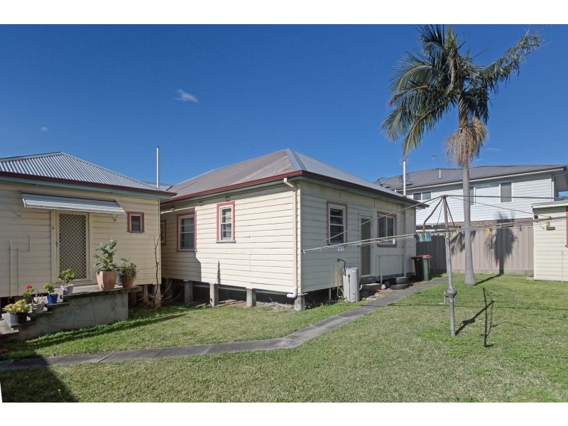 2A Wallace Street, Waratah NSW 2298