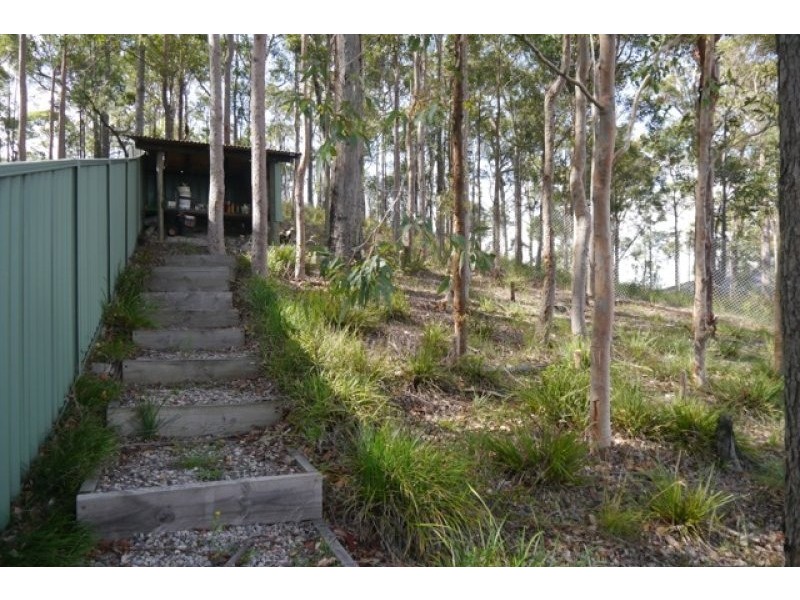 9 Bangalore Place, Cameron Park NSW 2285