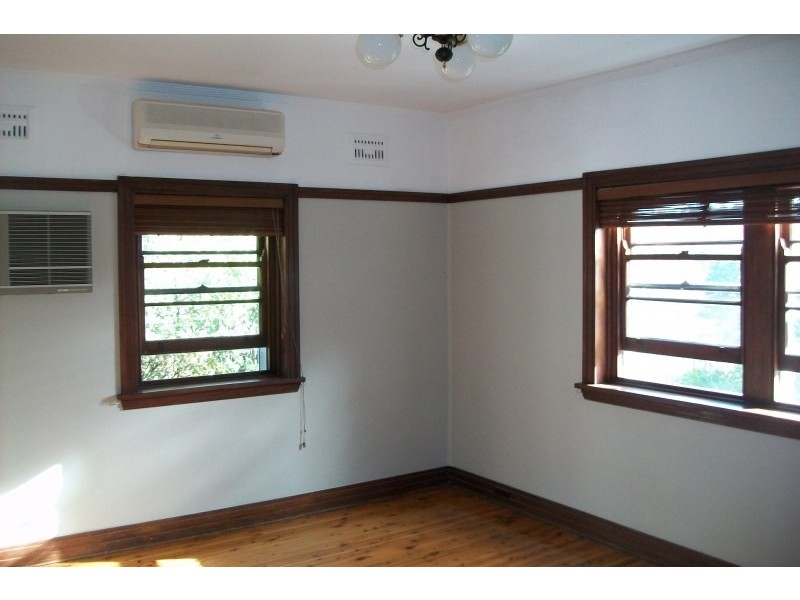 247 Beaumont Street, Hamilton NSW 2303
