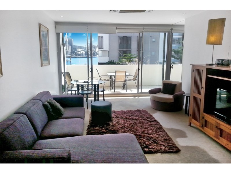 102/4 Honeysuckle Drive, Newcastle NSW 2300