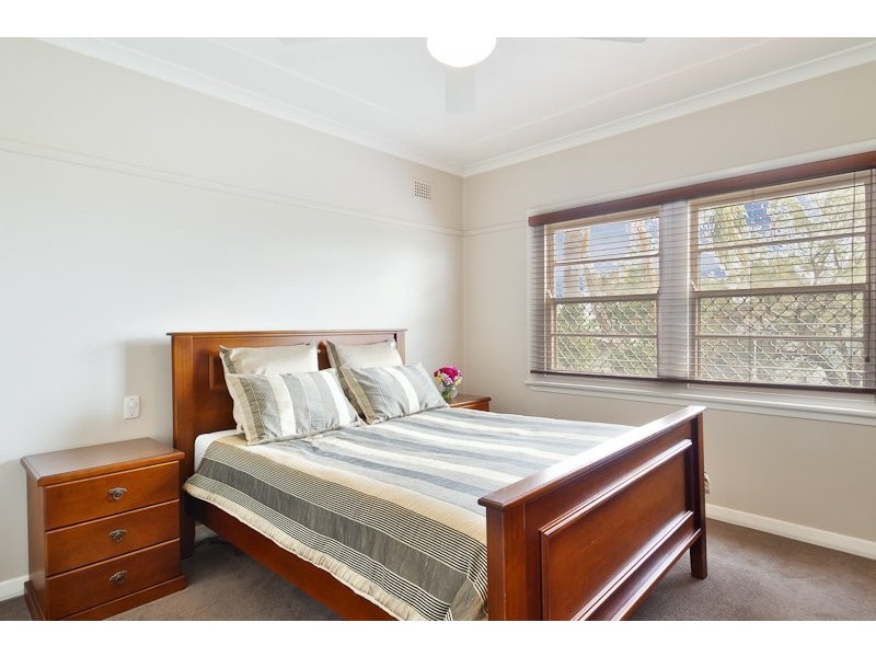 2 Miller Street, Mayfield West NSW 2304