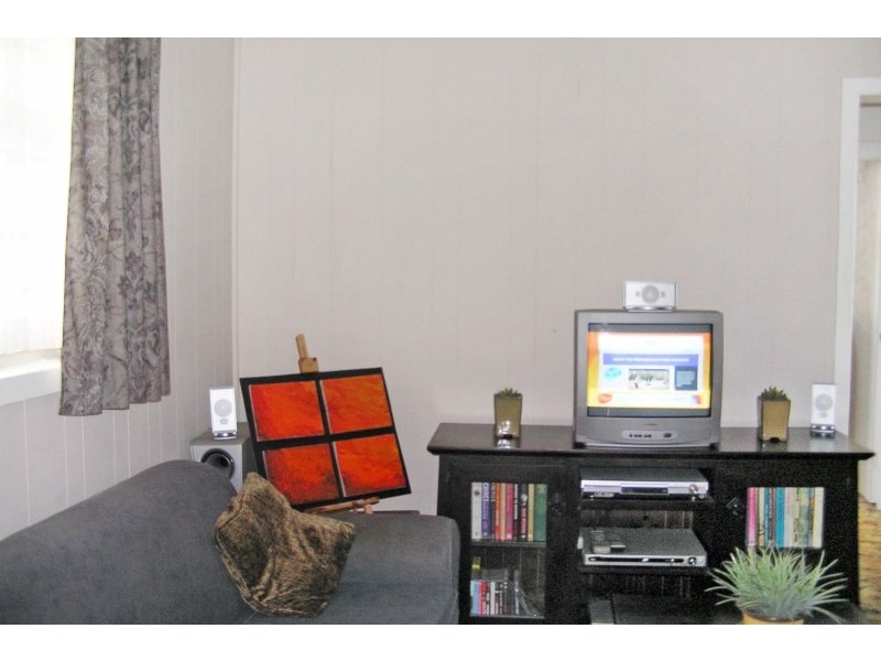 25 Pembroke Street, Stockton NSW 2295