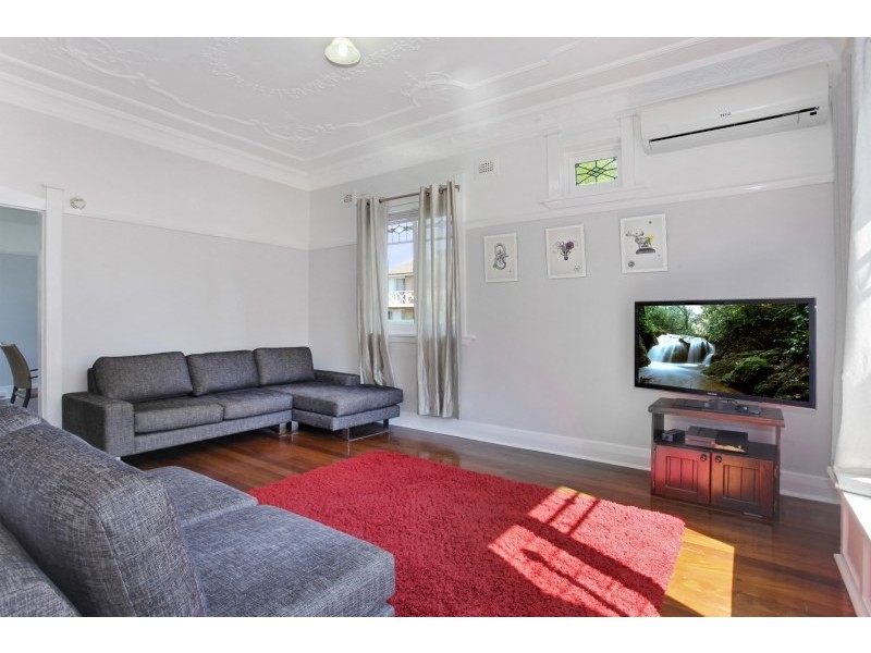 17 Alfred Street, Waratah NSW 2298