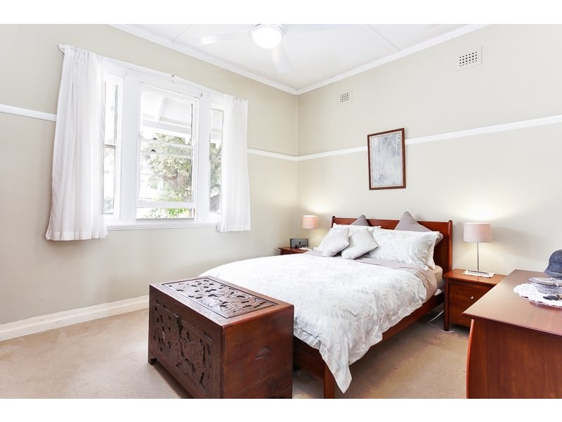 1 Frederick Street, Waratah NSW 2298