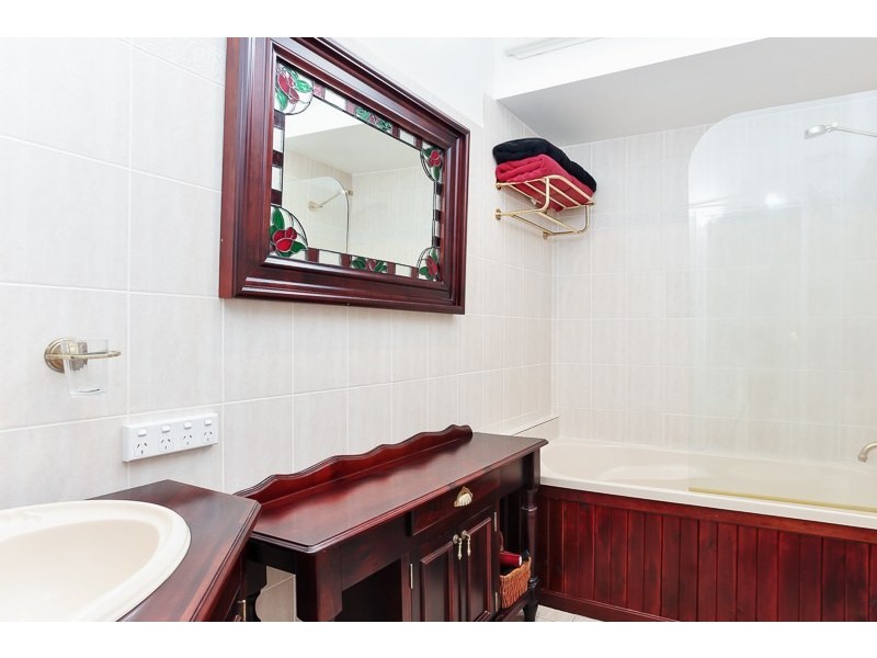 1 Frederick Street, Waratah NSW 2298