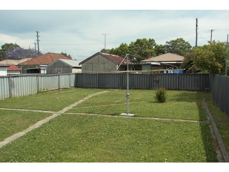 31 Scholey Street, Mayfield NSW 2304