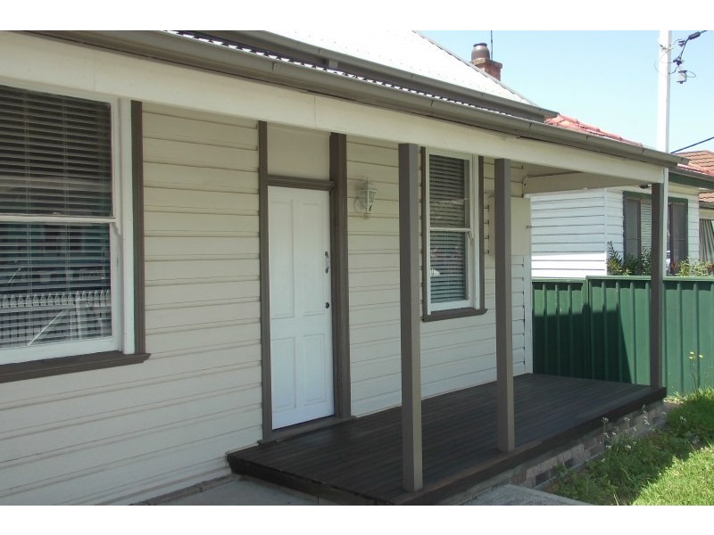 7 Alfred Street, Waratah NSW 2298