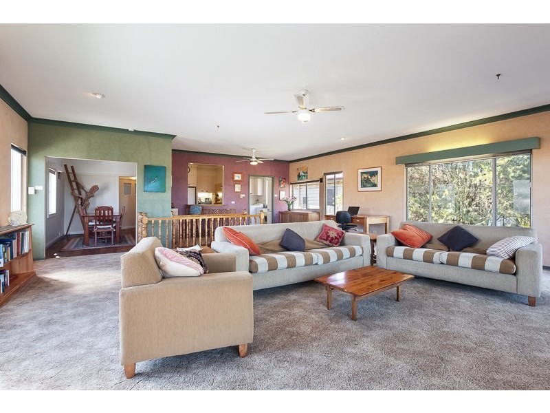 11 Cintra Road, Waratah NSW 2298