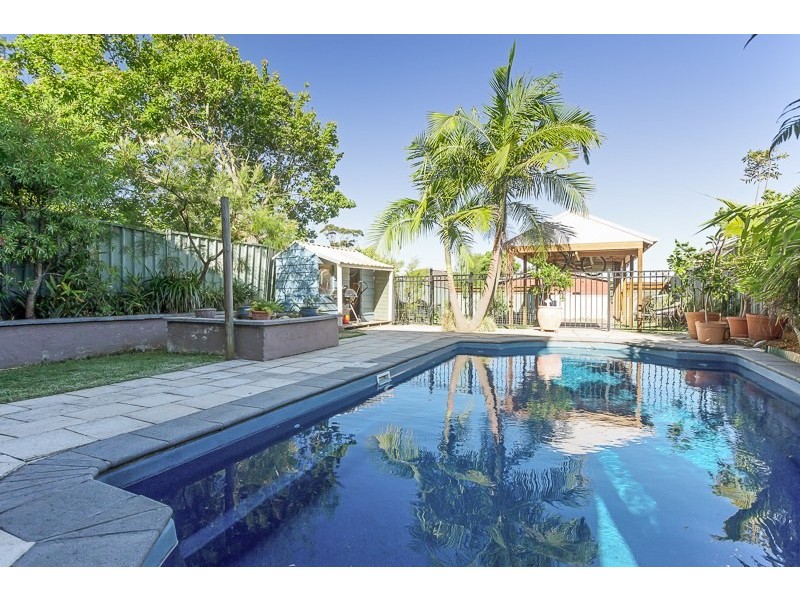 11 Cintra Road, Waratah NSW 2298