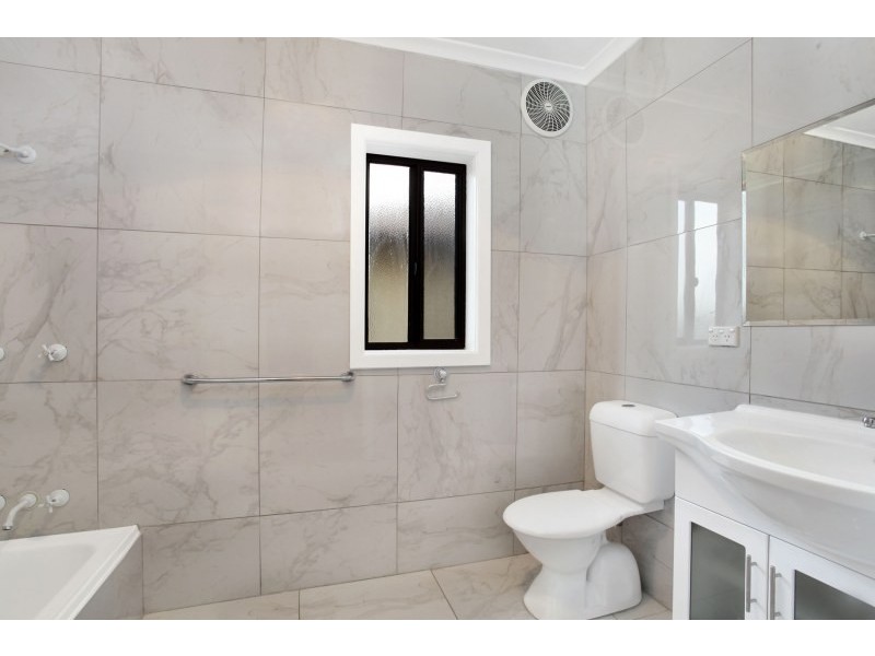 74 Warners Bay Road, Warners Bay NSW 2282