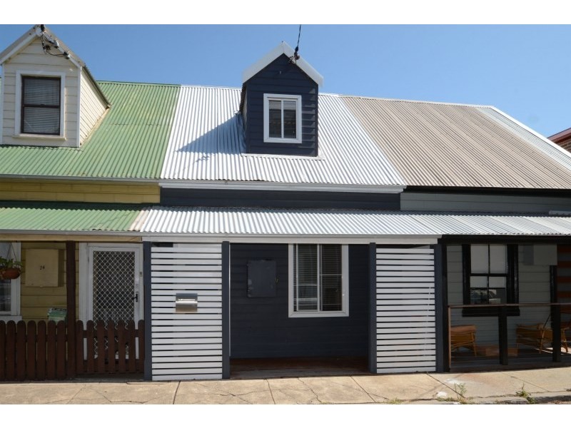 26 Dickson Street, Wickham NSW 2293