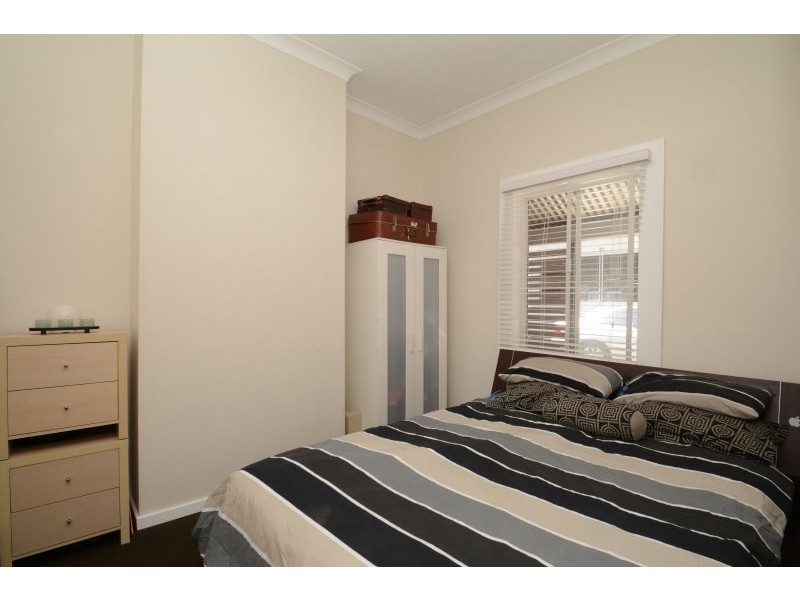 26 Dickson Street, Wickham NSW 2293