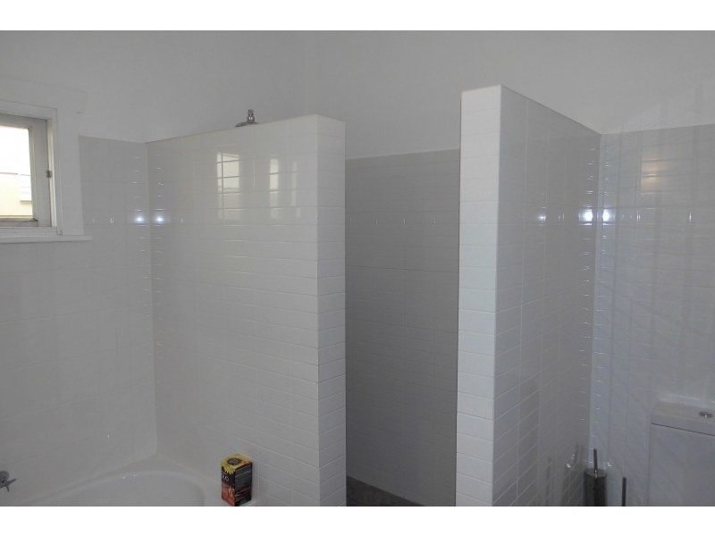 11 Gulliver Street, Hamilton NSW 2303