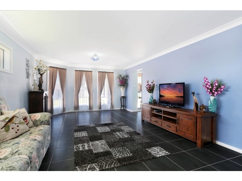 3 Carlow Way, East Maitland NSW 2323