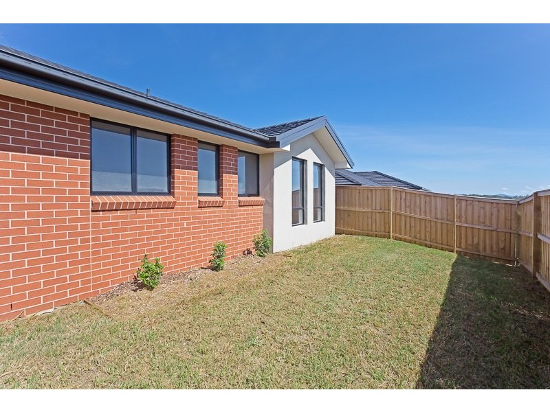19 Cockatoo Ridge, Aberglasslyn NSW 2320