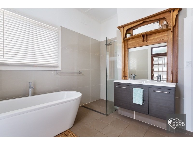 7 Young Street, Georgetown NSW 2298