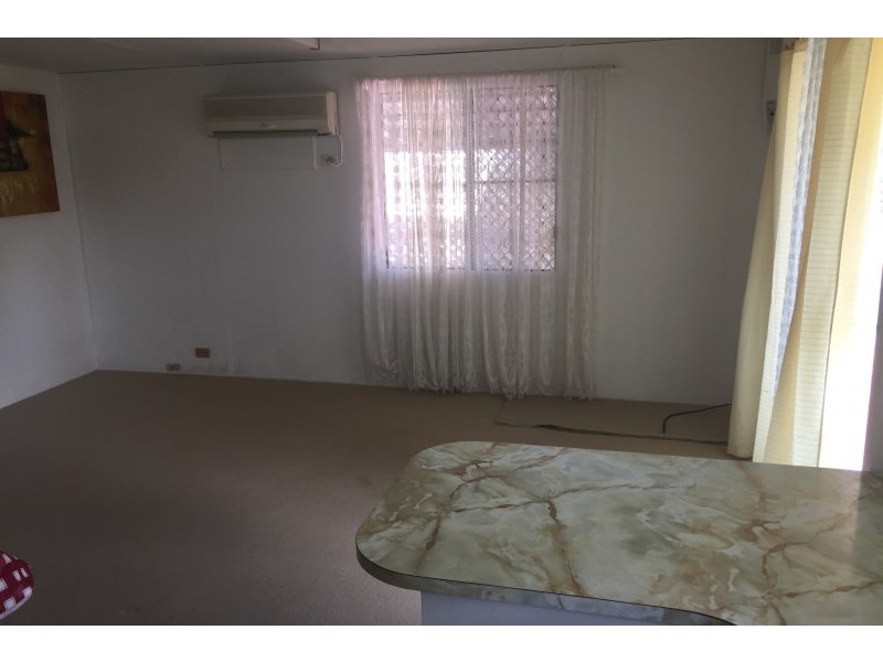 1 Gerald Street, Belmont NSW 2280