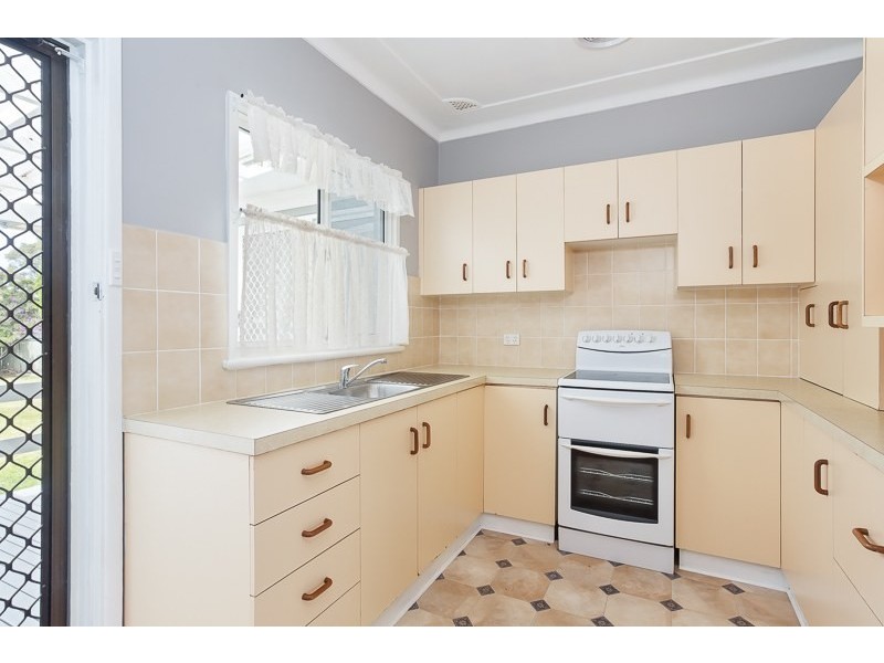 46 Buttaba Avenue, Belmont North NSW 2280