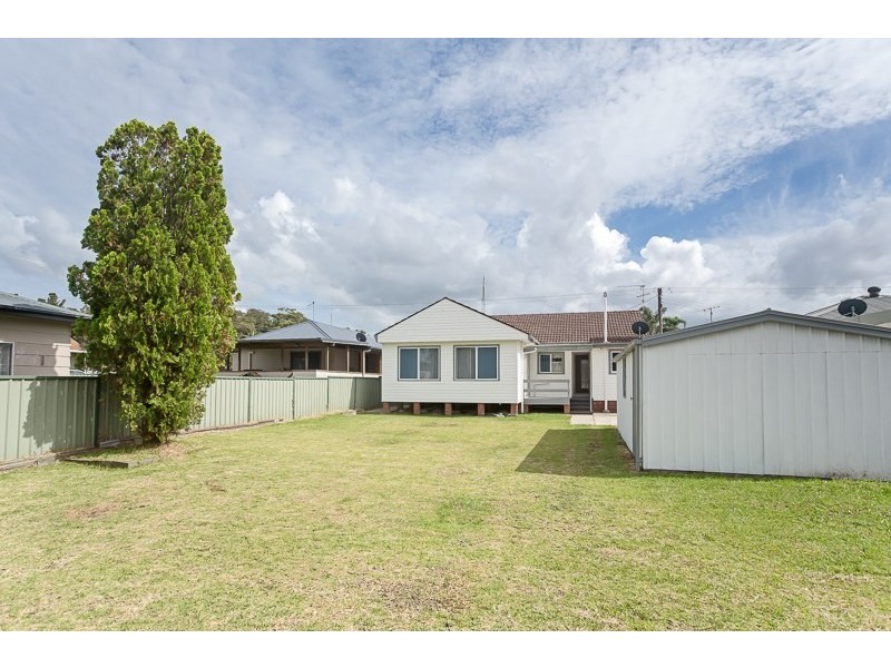 46 Buttaba Avenue, Belmont North NSW 2280