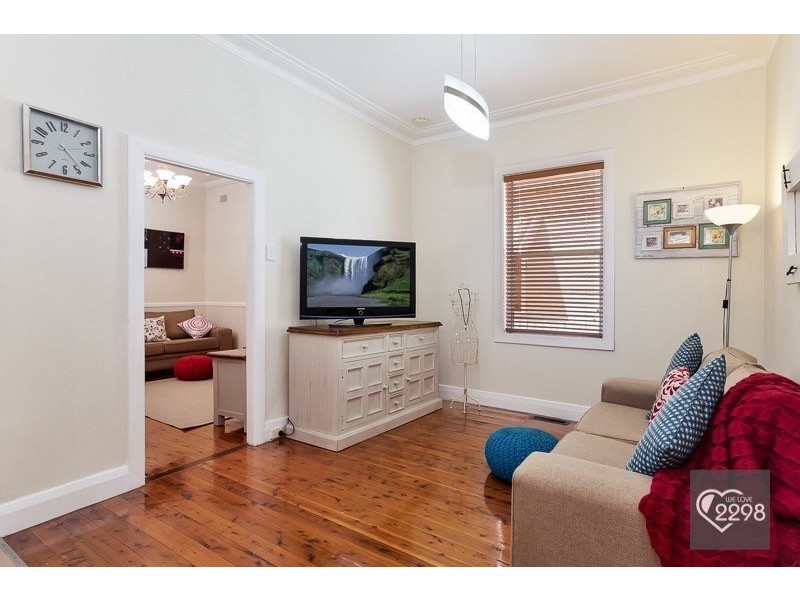 59 Young Street, Georgetown NSW 2298