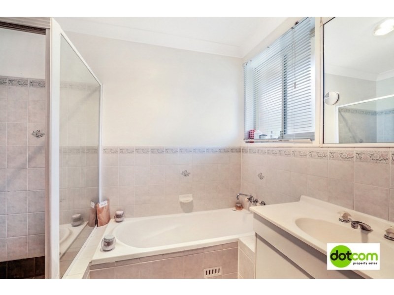 24 Simpson Court, Mayfield NSW 2304