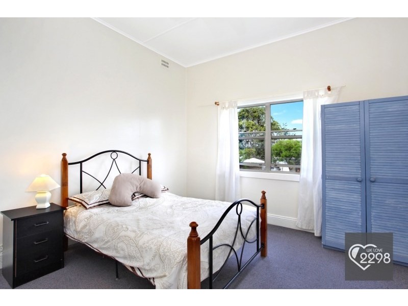 2 Traise Street, Waratah NSW 2298
