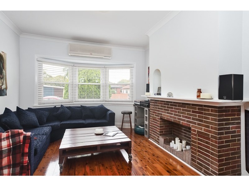269 Beaumont Street, Hamilton NSW 2303