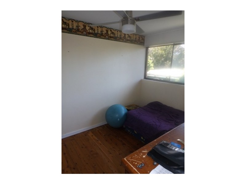 8 Plymouth Close, Macquarie Hills NSW 2285