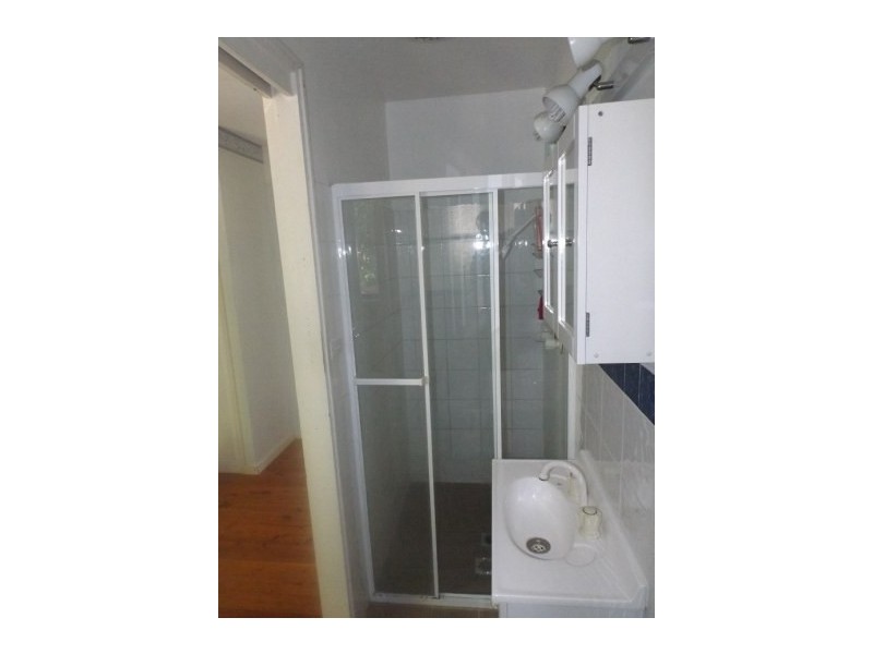 8 Plymouth Close, Macquarie Hills NSW 2285