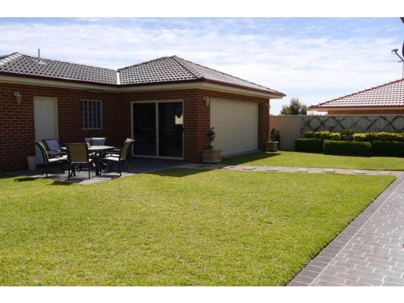 86 Somerset Drive, Thornton NSW 2322