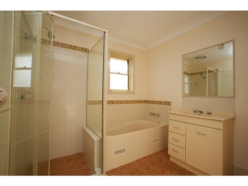 1/11-13 William Street, Jesmond NSW 2299