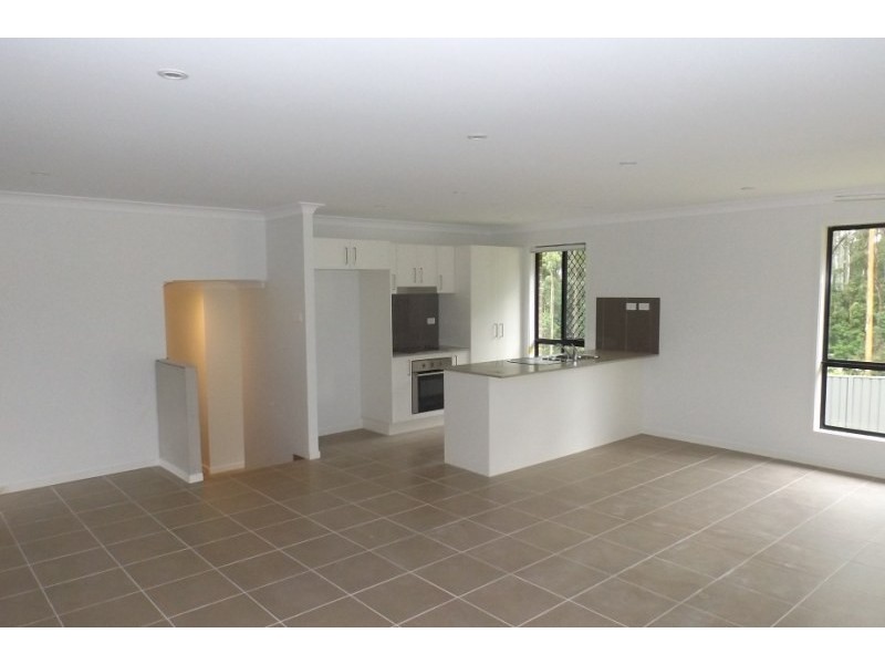 31 Hideaway Circuit, Fletcher NSW 2287