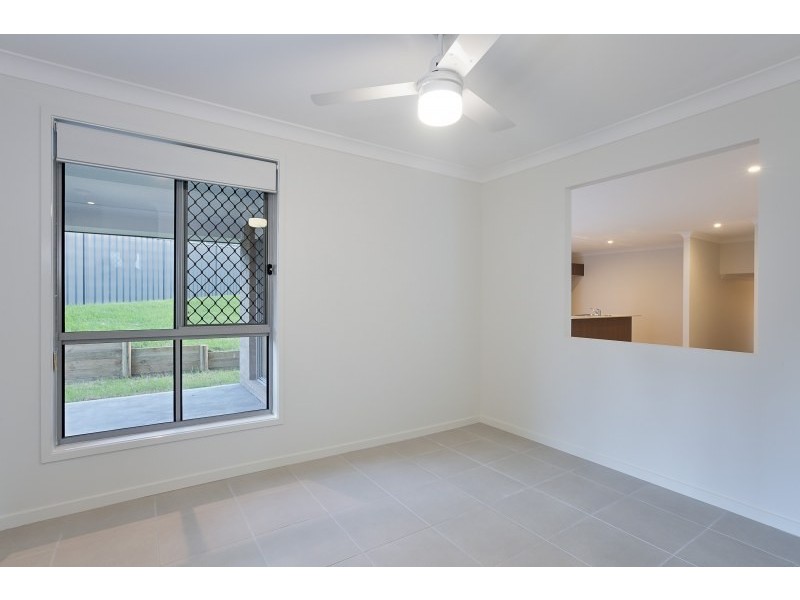 37 Hideaway Circuit, Fletcher NSW 2287