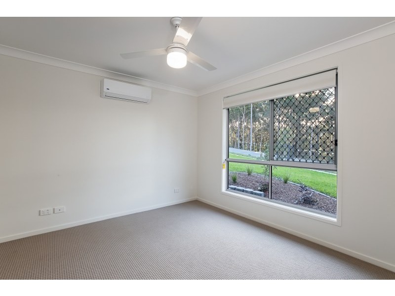 37 Hideaway Circuit, Fletcher NSW 2287