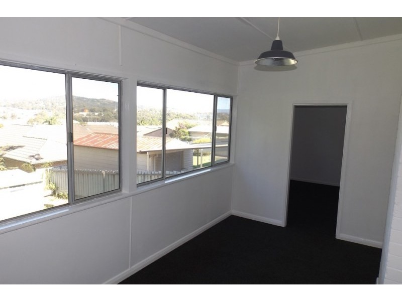 12 Lovell Street, Cardiff NSW 2285