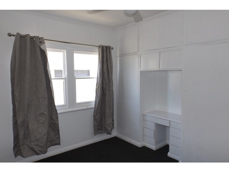 12 Lovell Street, Cardiff NSW 2285