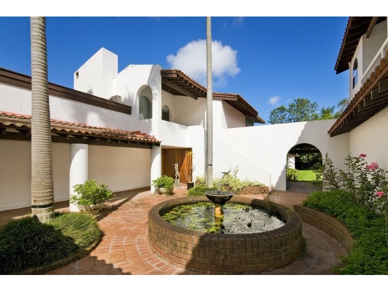 Oxford Falls Road West, Oxford Falls NSW 2100