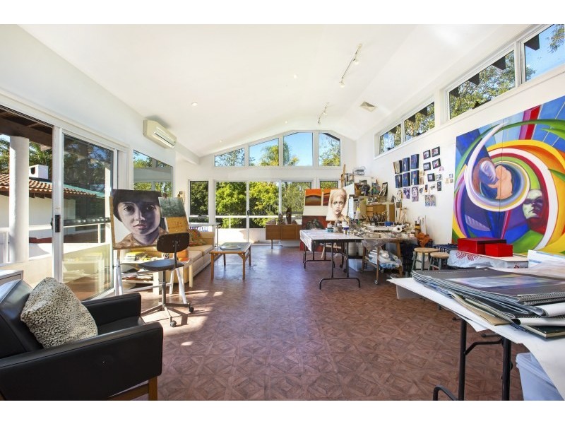 Oxford Falls Road West, Oxford Falls NSW 2100