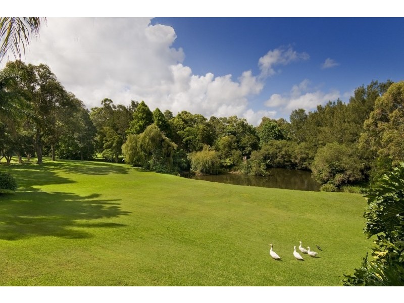 Oxford Falls Road West, Oxford Falls NSW 2100