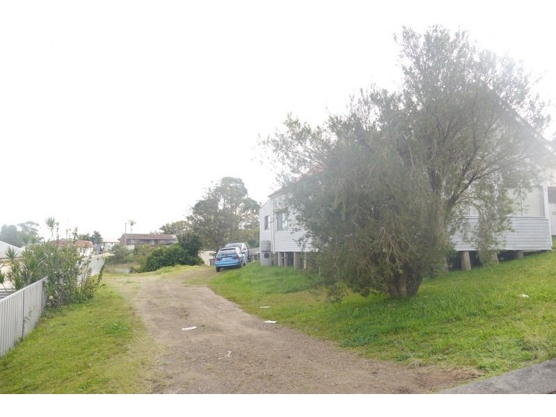 3 Chippindall Street, Speers Point NSW 2284