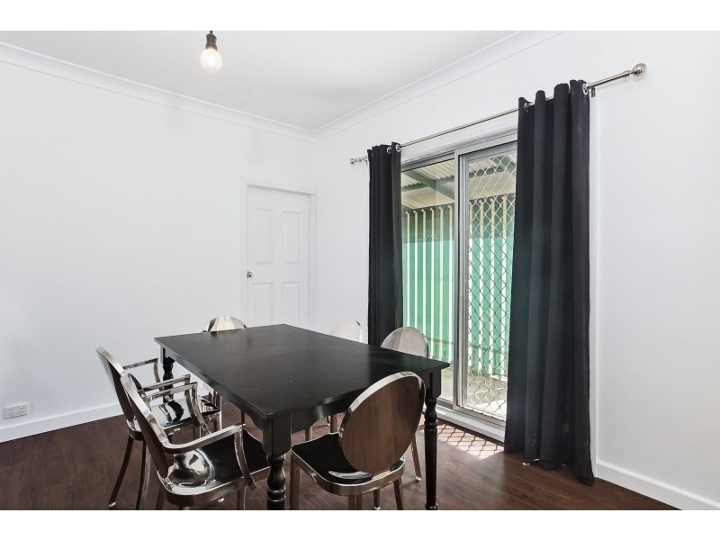 4 Warrior Street, Belmont North NSW 2280