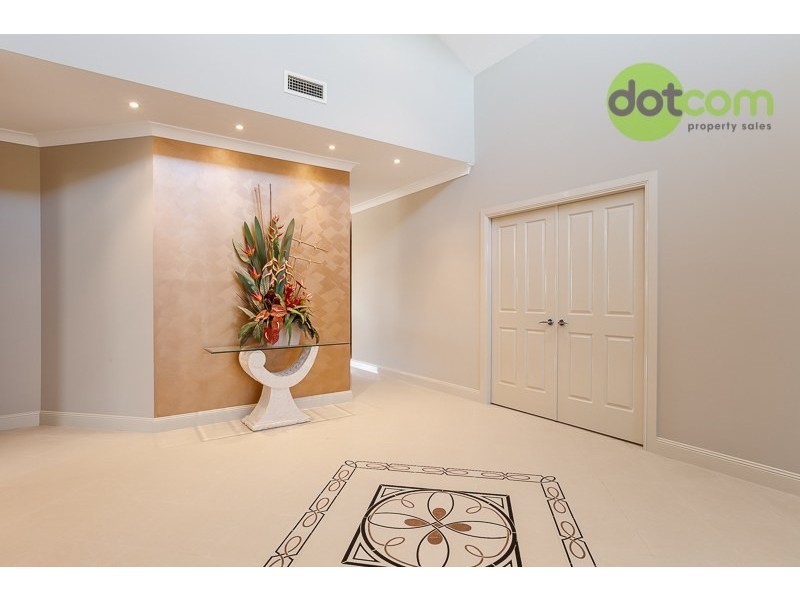 56 Hargreaves Circuit, Metford NSW 2323