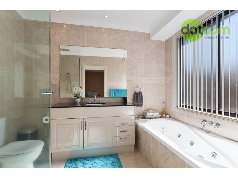 56 Hargreaves Circuit, Metford NSW 2323