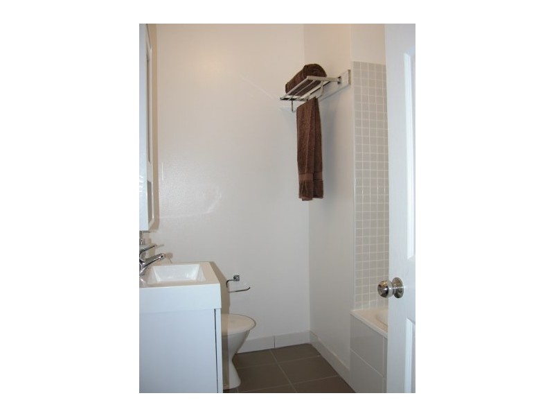 120 Fern Street, Islington NSW 2296