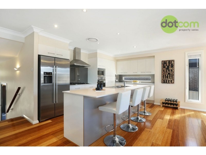 38 Fitzwilliam Circuit, Macquarie Hills NSW 2285