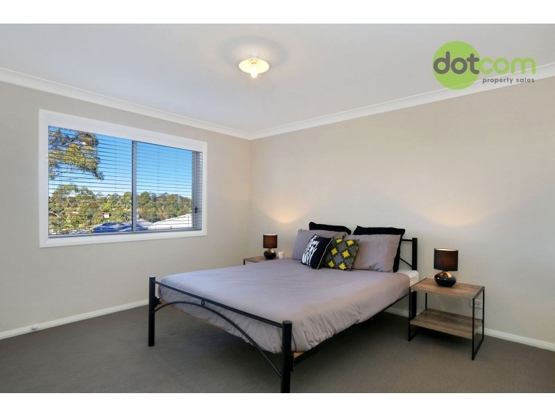 38 Fitzwilliam Circuit, Macquarie Hills NSW 2285